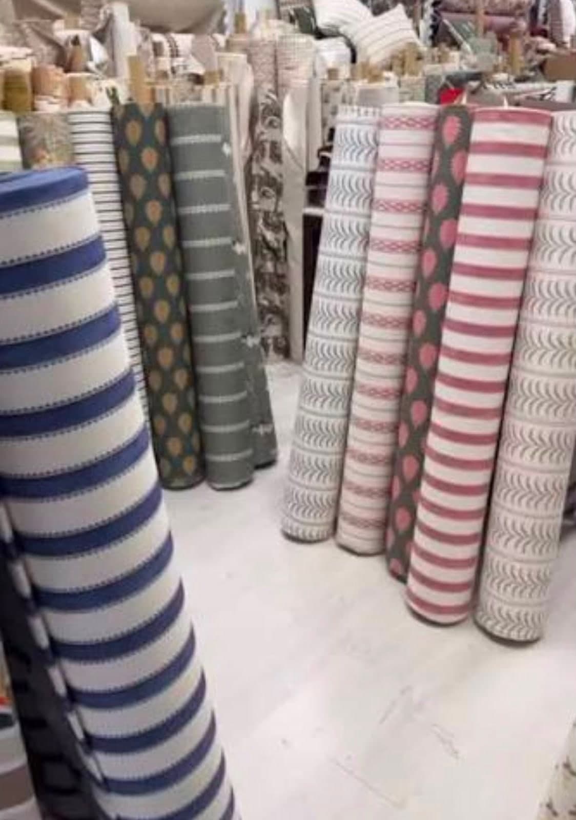 Rollos de tela para tapicería y decoración